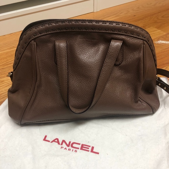 🦋⭐️Lancel Paris authentic tote bag w FREE dust bag - Picture 1 of 7